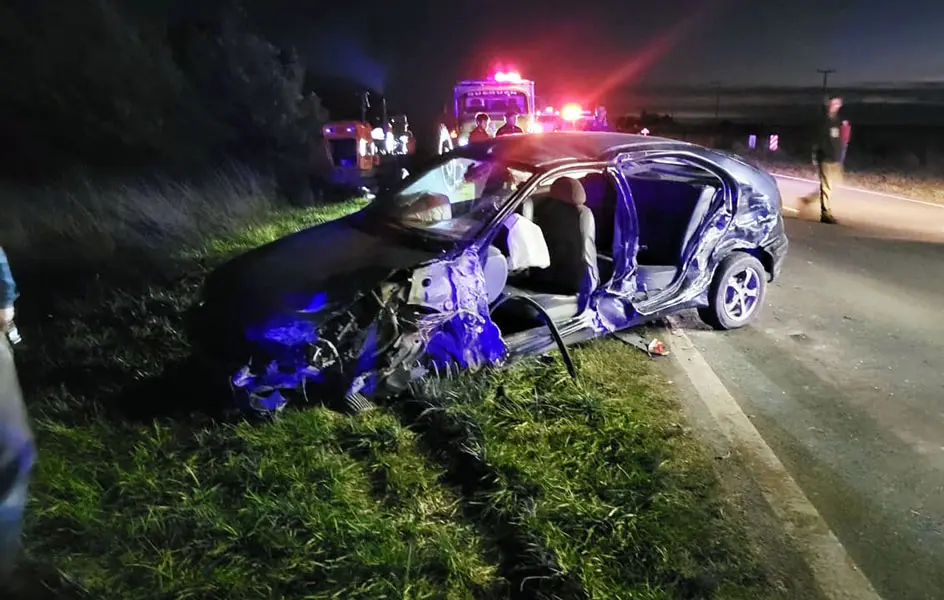 Un auto chocó de atrás a un camión: una menor lesionada