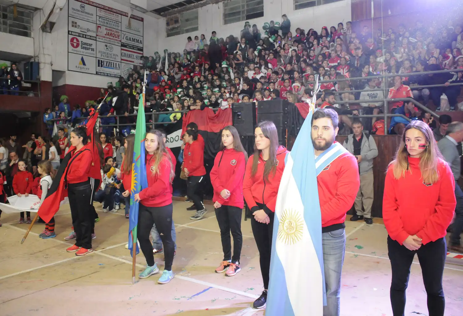 Independiente inauguró su encuentro de Mini Hockey