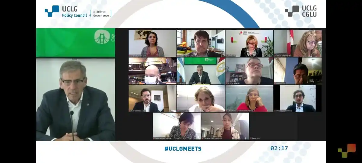 Jatón expuso las prioridades de Santa Fe ante la red global de ciudades