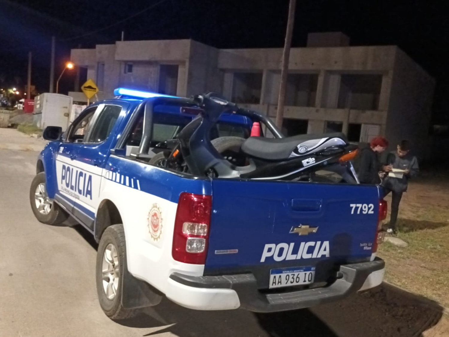Nuevo operativo interfuerzas en la costanera: 15 motos retenidas y un menor demorado