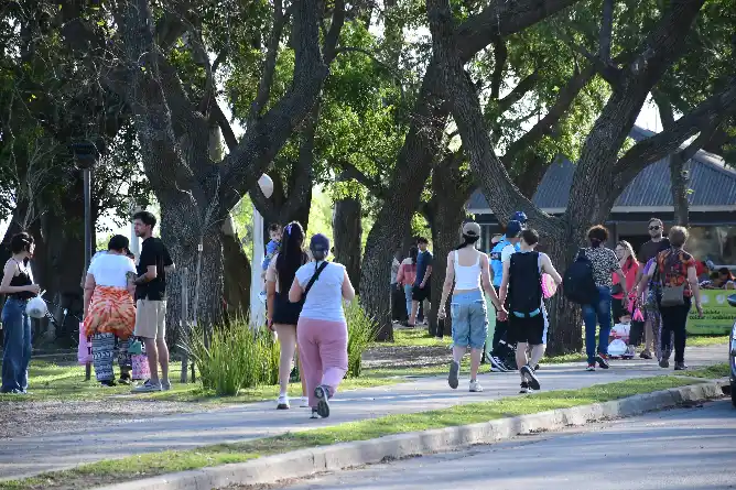 Alta ocupación turística durante el fin de año: el turismo como motor de la economía local