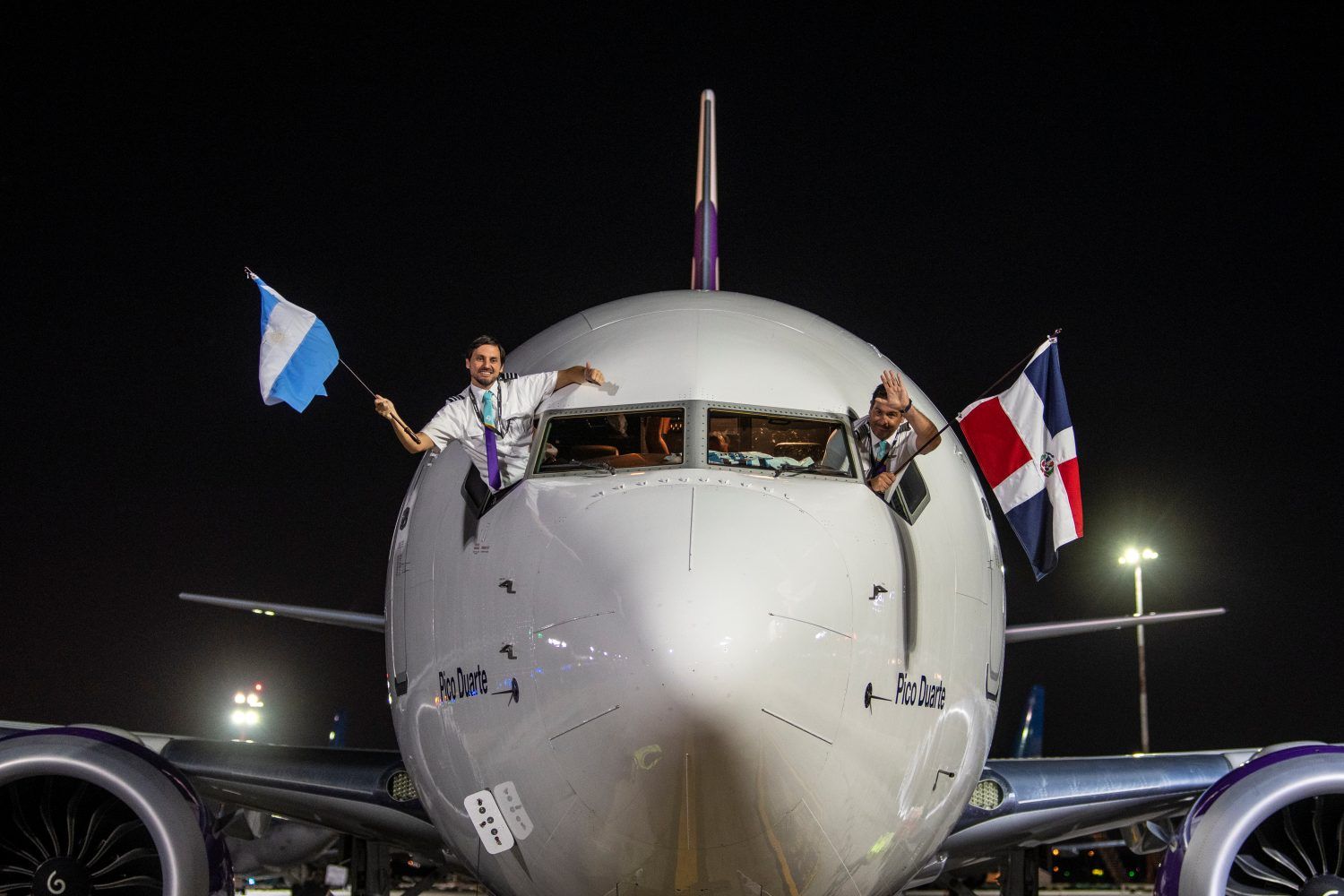 Argentina busca firmar acuerdo de «cielos abiertos» con República Dominicana: ¿un nuevo trampolín a Estados Unidos?