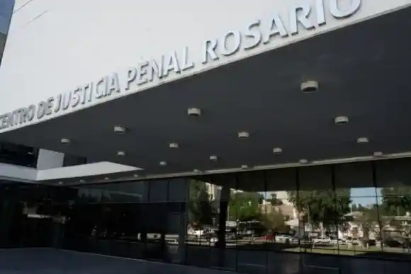 Dió a luz, abandonó al bebe y le negó a todos haber estado embarazada 