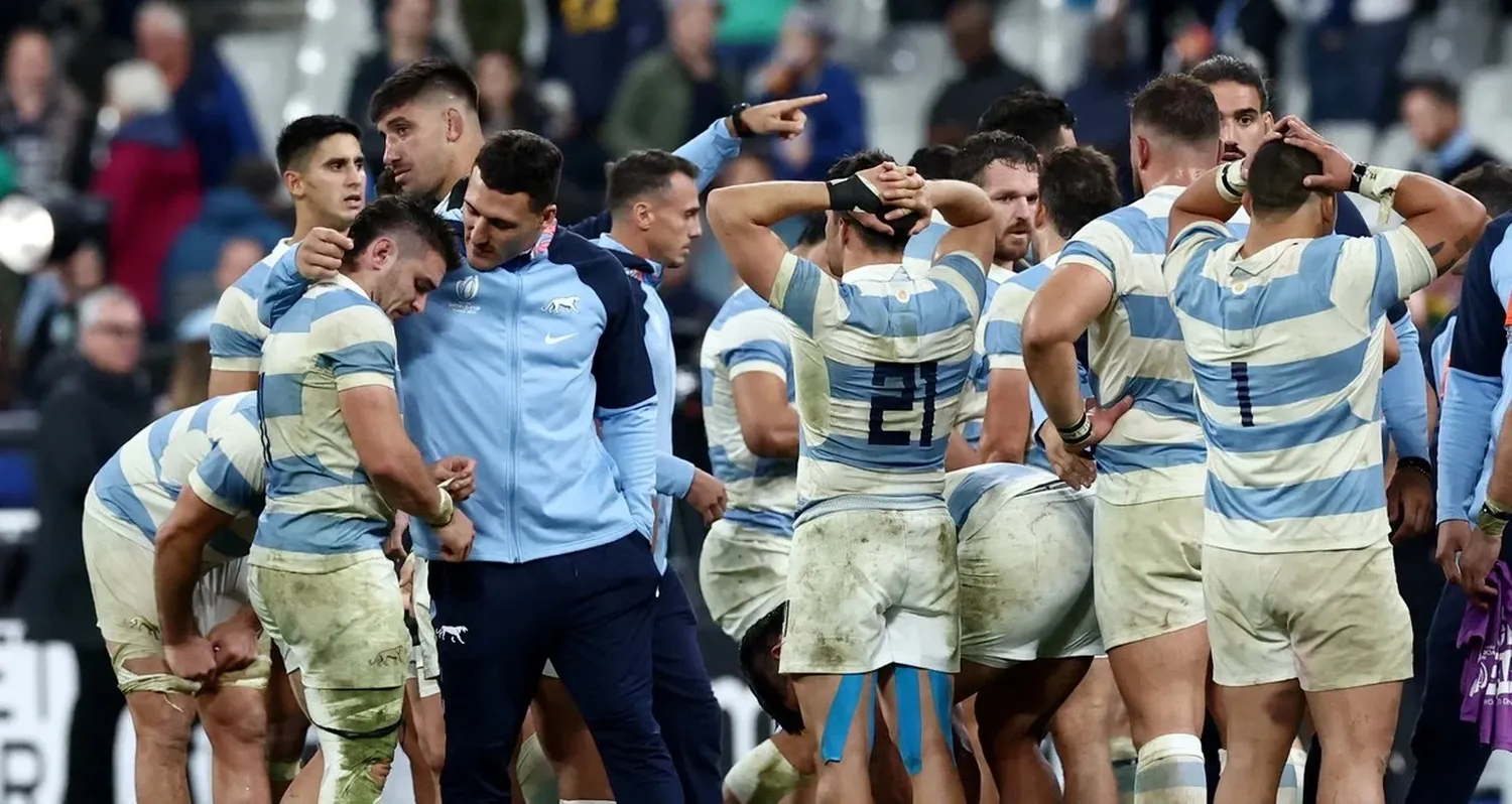 El dolor de Los Pumas tras la derrota ante los All Blacks. Crédito: Reuters