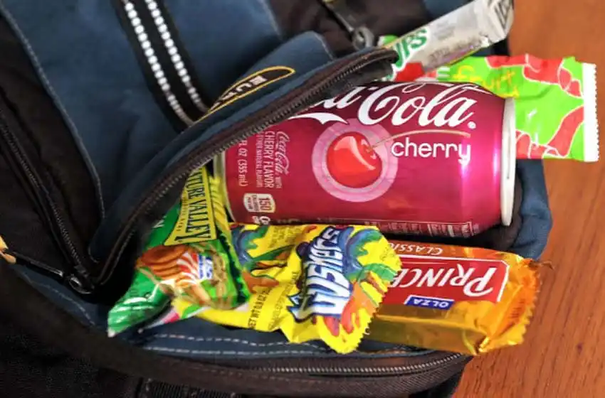 Proponen el libre ingreso de bebidas y alimentos en espectáculos