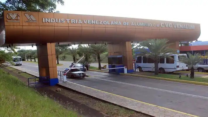 DE TACITA DE PLATA  a ruina insalvable: el terrible destino de Venalum y Alcasa