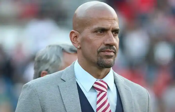 Verón habló sobre el eventual ajuste salarial