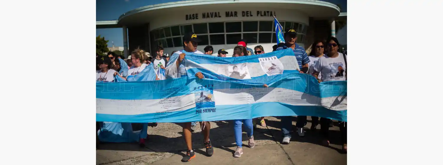 ARA San Juan: "Queremos que se siga buscando, no que se investigue"