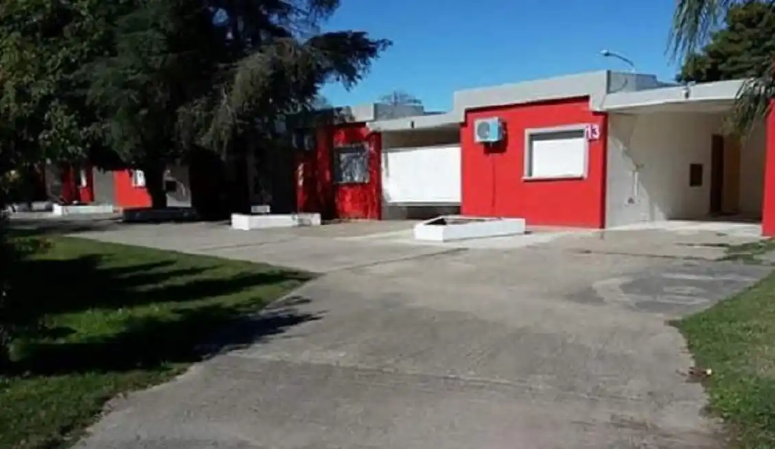 Su pareja denunció su desaparición: lo detuvieron en un motel con un arma y dinero