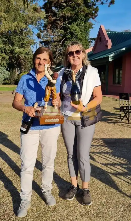 Patricia Nievas y Liliana De Ipola, campeonas del Fourball