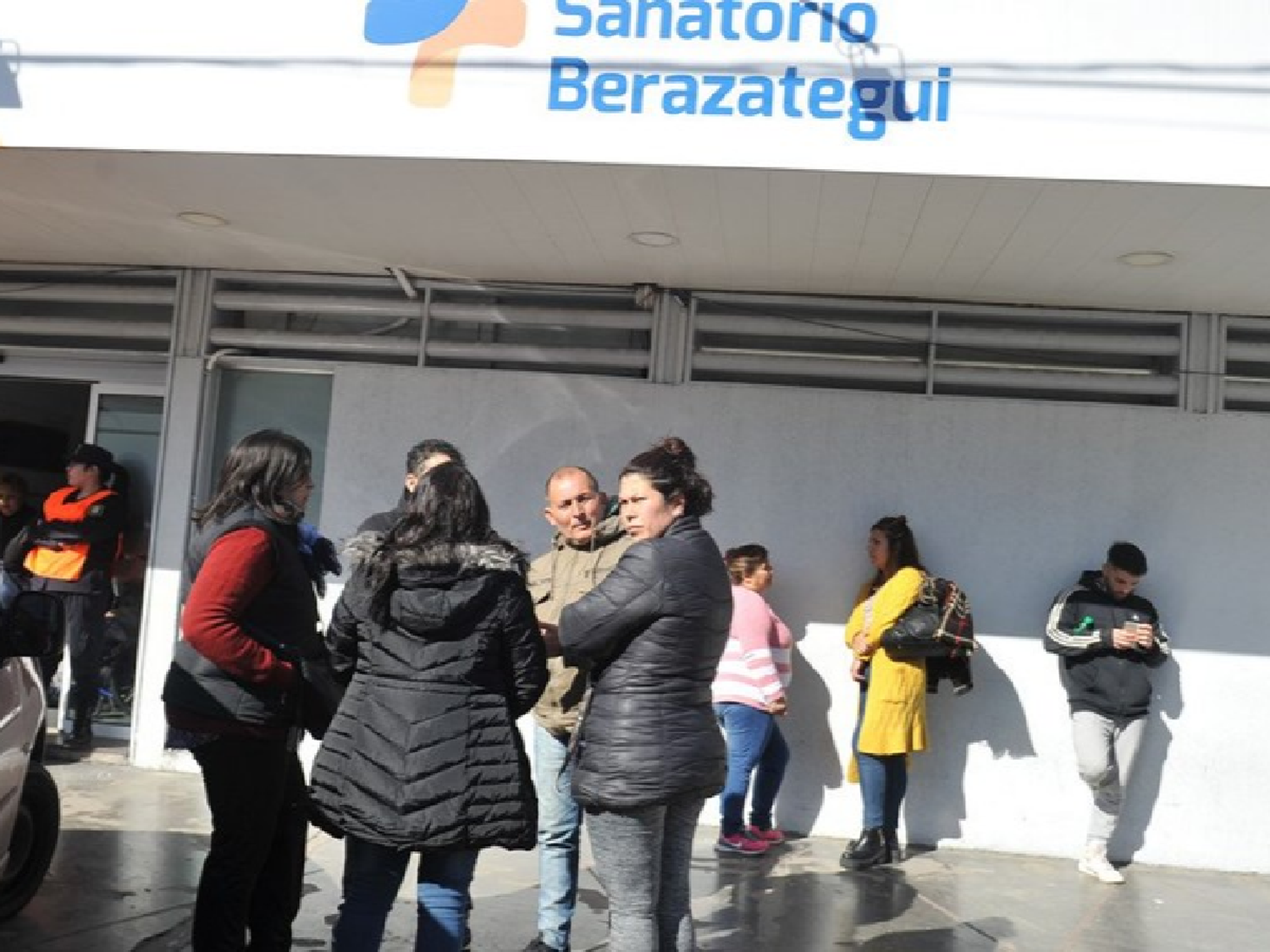 La mujer amputada todavía no sabe que el cirujano se equivocó de pierna