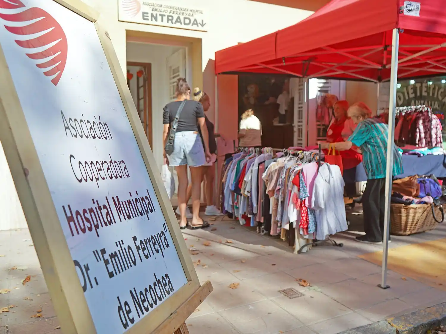 Feria. Hoy atenderán de 10 a 12 en 56 Nº 2871