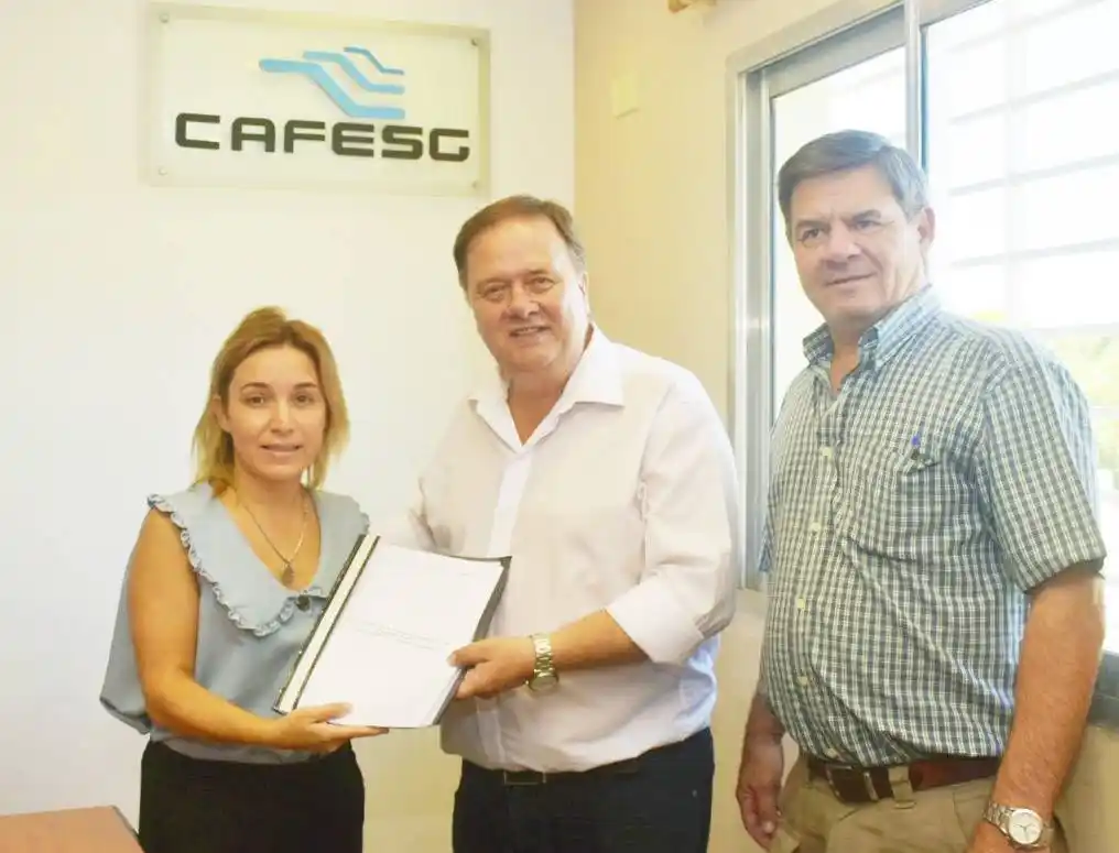 CAFESG entregó un proyecto de obra pedido por la Municipalidad de Chajarí