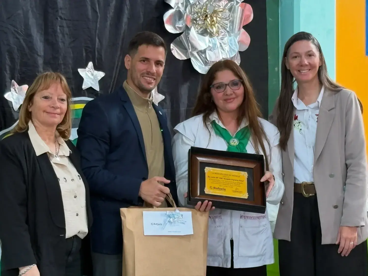 Escuela Ángela Peralta Pino