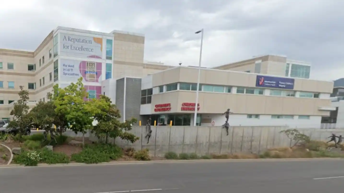 La nena fue atendida en el Hospital Primario de Niños en Salt Lake City. (Foto: Google Street View)