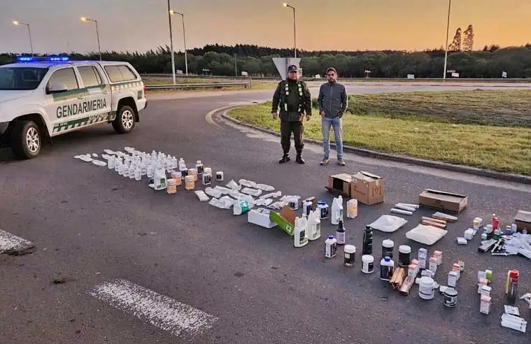 Gendarmería secuestró un cargamento ilegal de fármacos y suplementos valuado en más de un millón de pesos