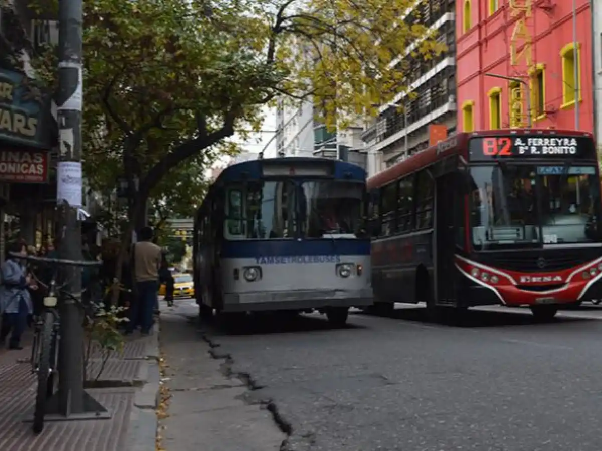 La UTA acató la conciliación y el transporte es normal