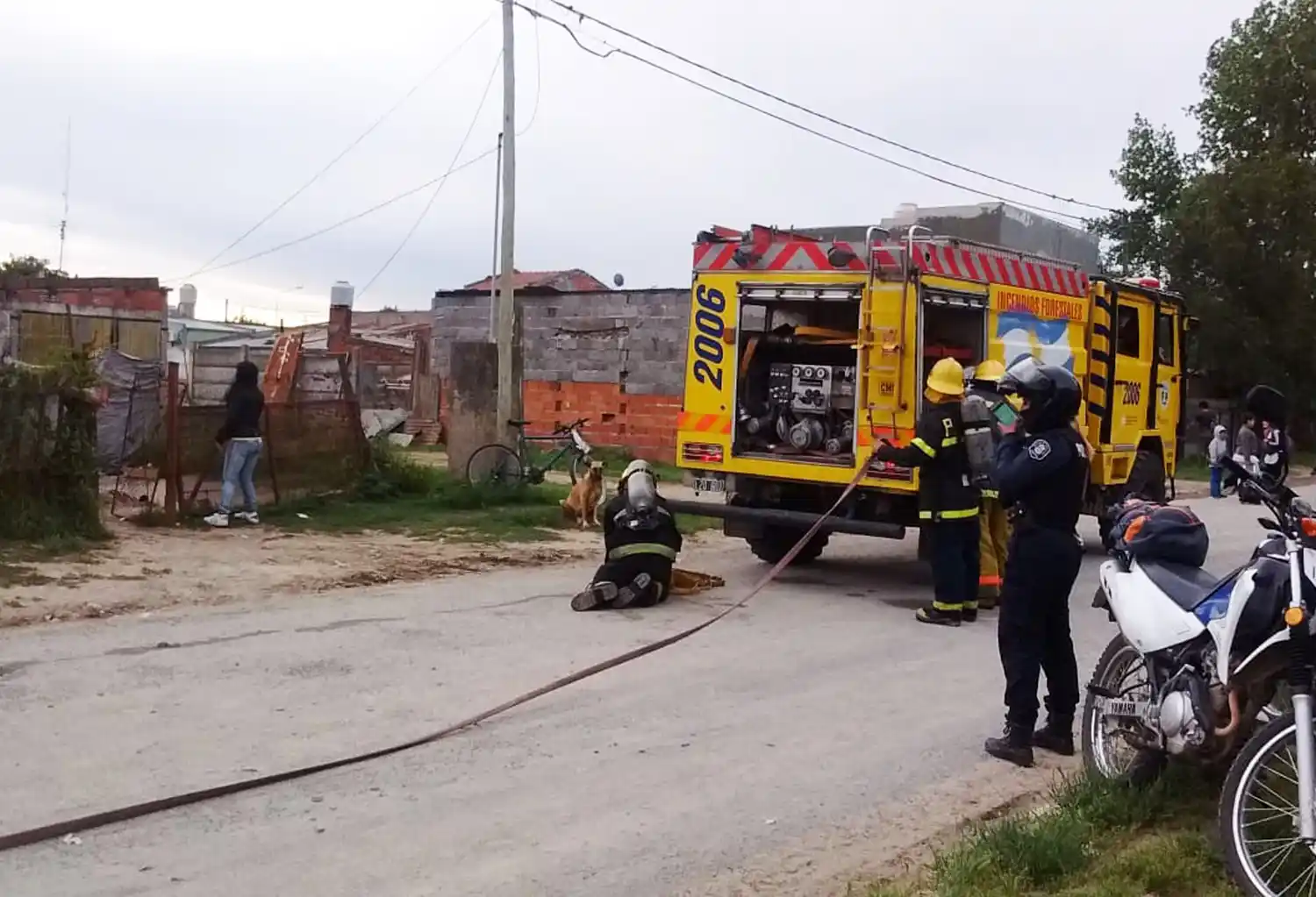 Principio de incendio en una vivienda de Rosales al 1000