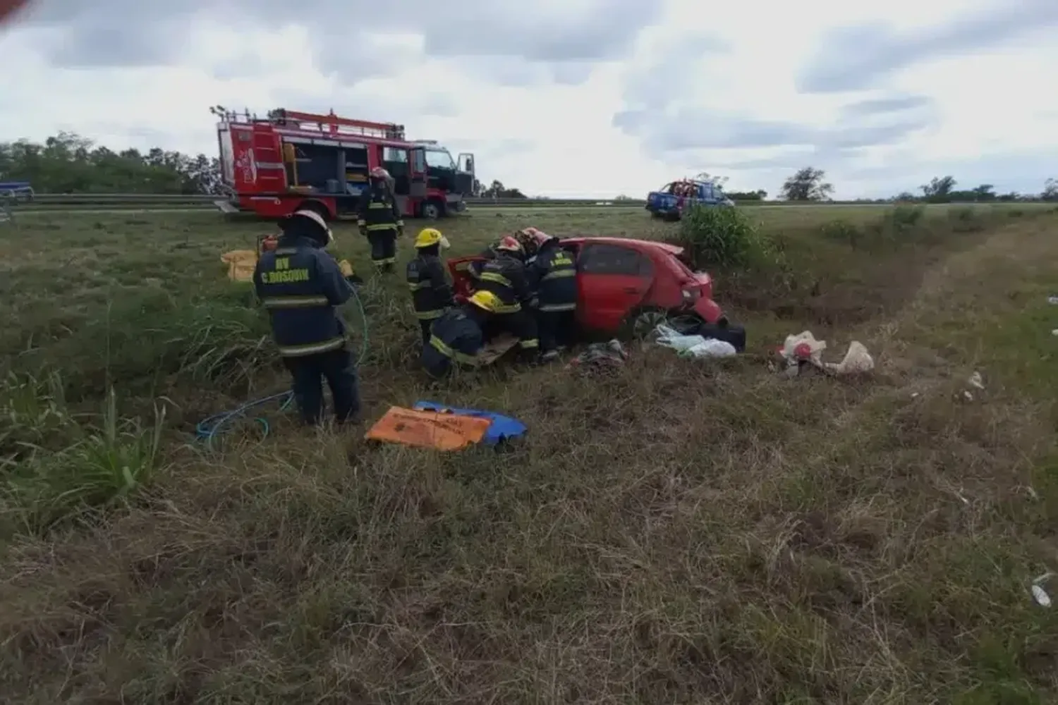 Ruta 34: Un sacerdote volcó con su auto en jurisdicción Casas