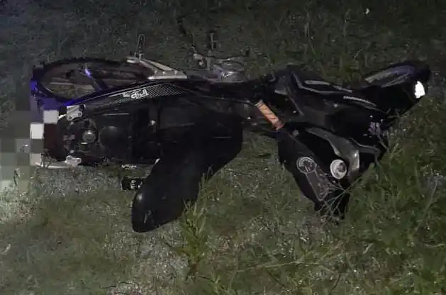 La policía recuperó una moto abandonada en un baldío de Frontera