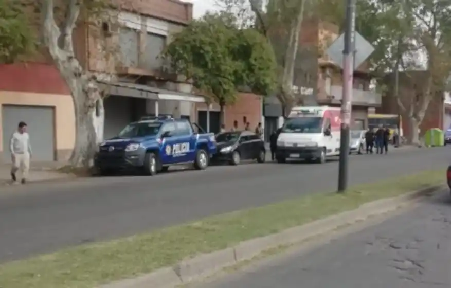 Trágica muerte en zona oeste: se descompensó tras sufrir un robo y murió