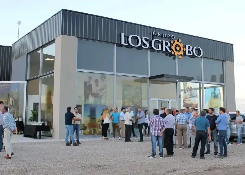 La empresa de Carlos Casares, incumplió el pago de más de $10.700 millones entre pagarés bursátiles y descuentos de valores