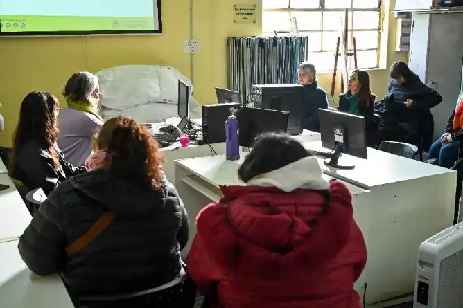 Chascomús impulsa charlas mensuales para fortalecer el trabajo emprendedor