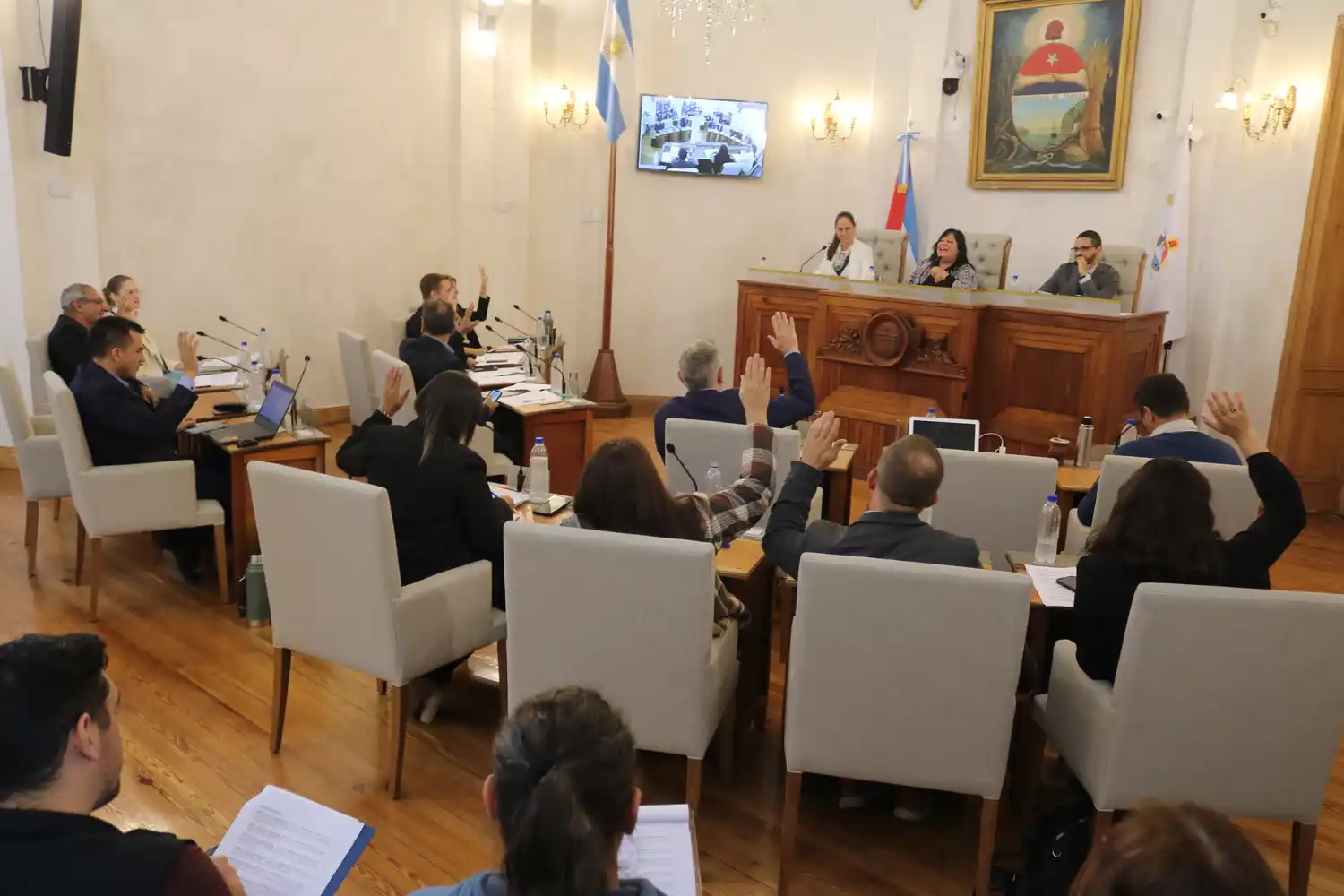 Aprobados por unanimidad dos proyectos presentados por PR