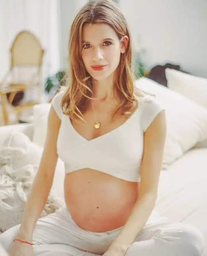 Violeta Urtizberea publicó su primera foto con su hija Lila