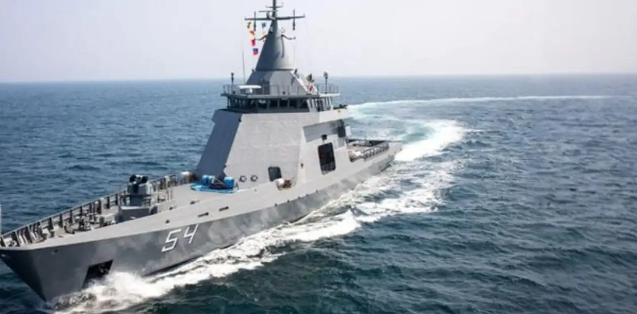 La Armada Argentina detuvo al pesquero chino que quiso evitar ser abordado.