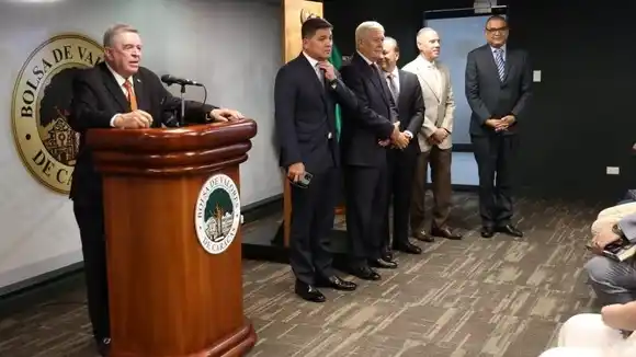 Bolsa de Valores realiza subasta pública de frecuencias convocada por Conatel