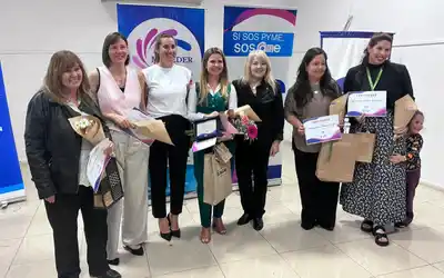 Julia Fontana fue distinguida con el “Premio Mujer Empresaria” de Entre Ríos