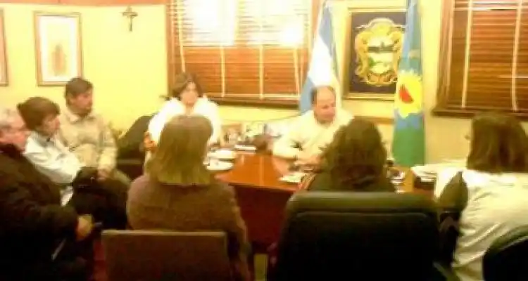 Guacone hizo efectiva la donación del porcentaje de aumento de sueldo
