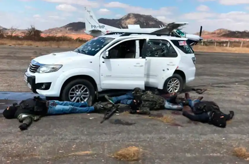 Al menos 5 muertos en un intento de asalto a un avión con dinero en Brasil