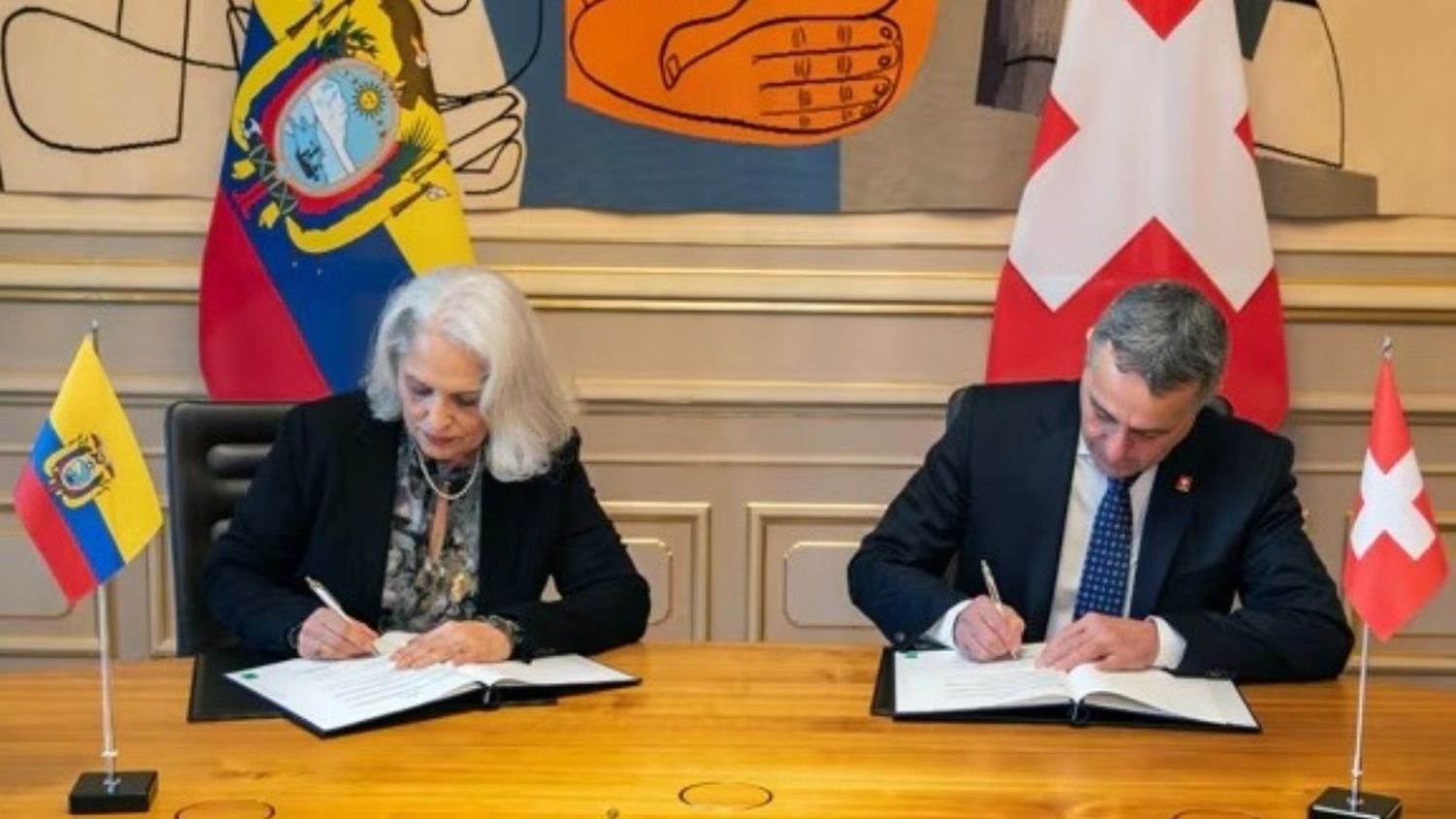 Suiza asumirá labores diplomáticas de Ecuador en Venezuela