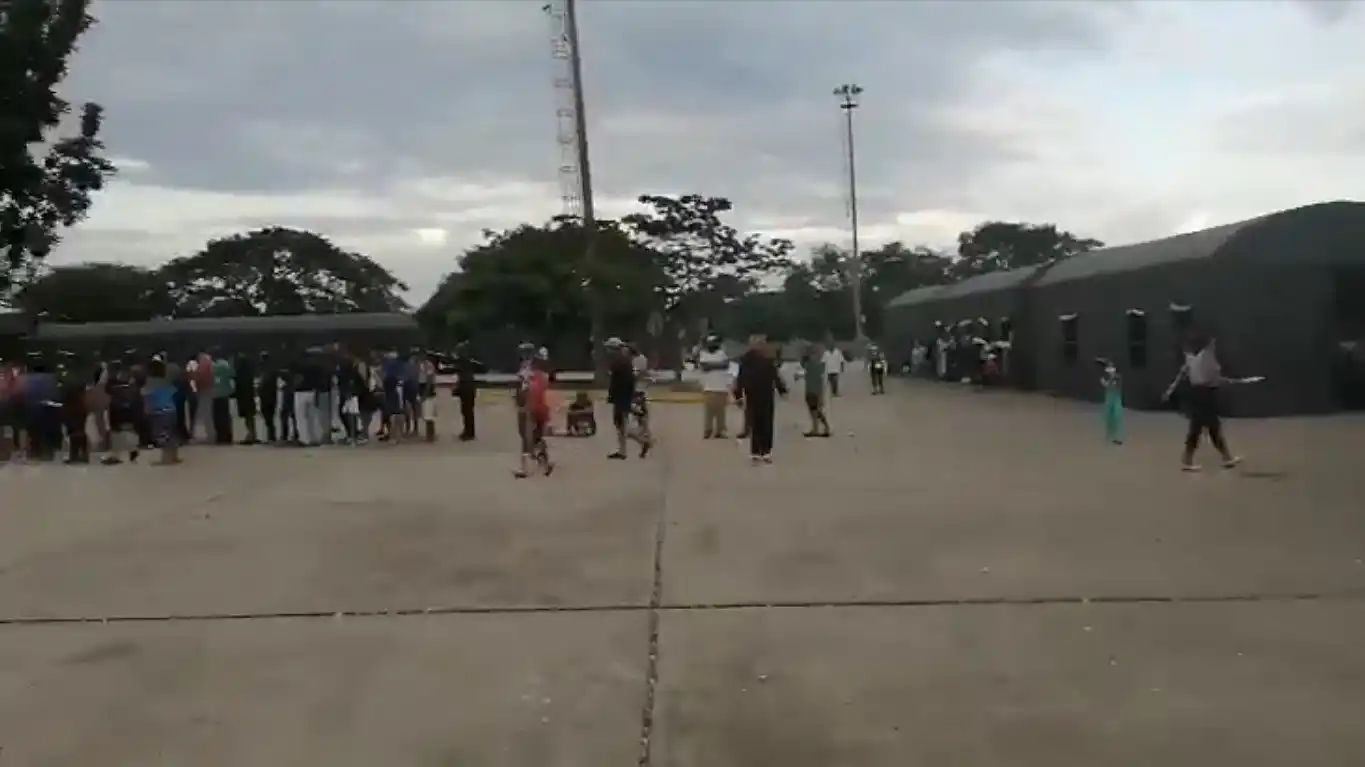 Denuncian hacinamiento y maltrato en albergue para retornados en Apure