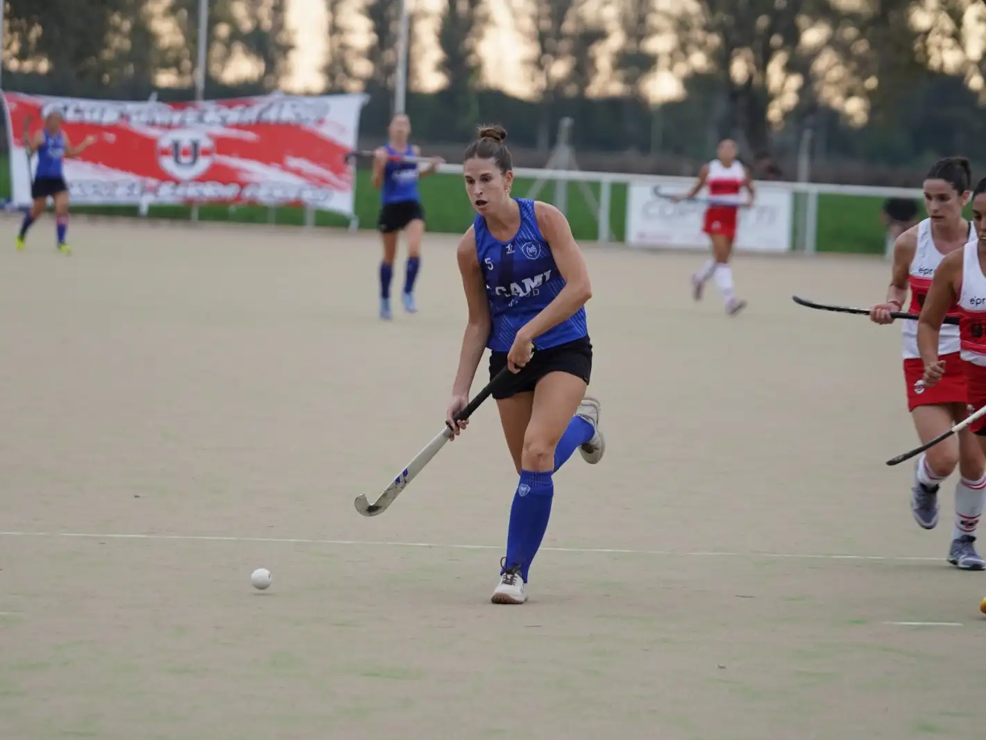 Antártida recibe a Jockey de Villa María