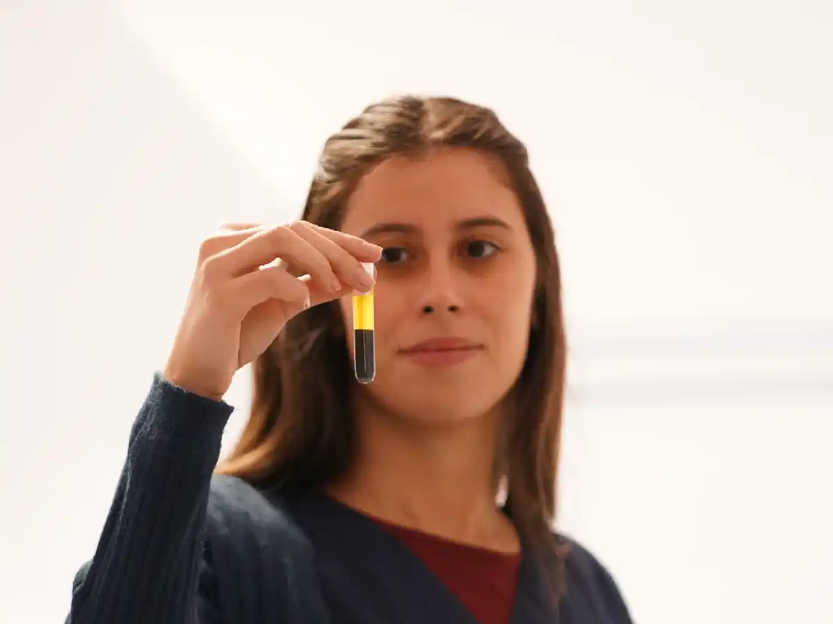 Jóvenes bioquímicos: entre el avance tecnológico y el vínculo con el paciente 