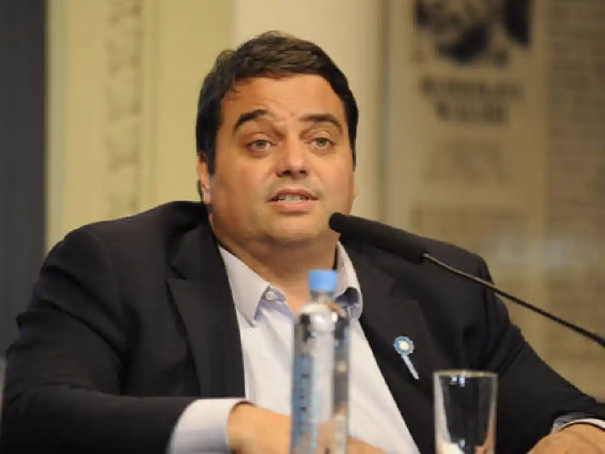 Triaca: “El piso de paritarias será del 20% con revisión"