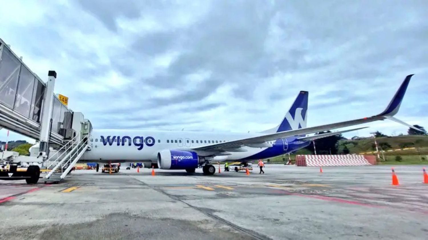 186 pasajeros despegaron en un vuelo de Wingo sin saber el destino al que se dirigían