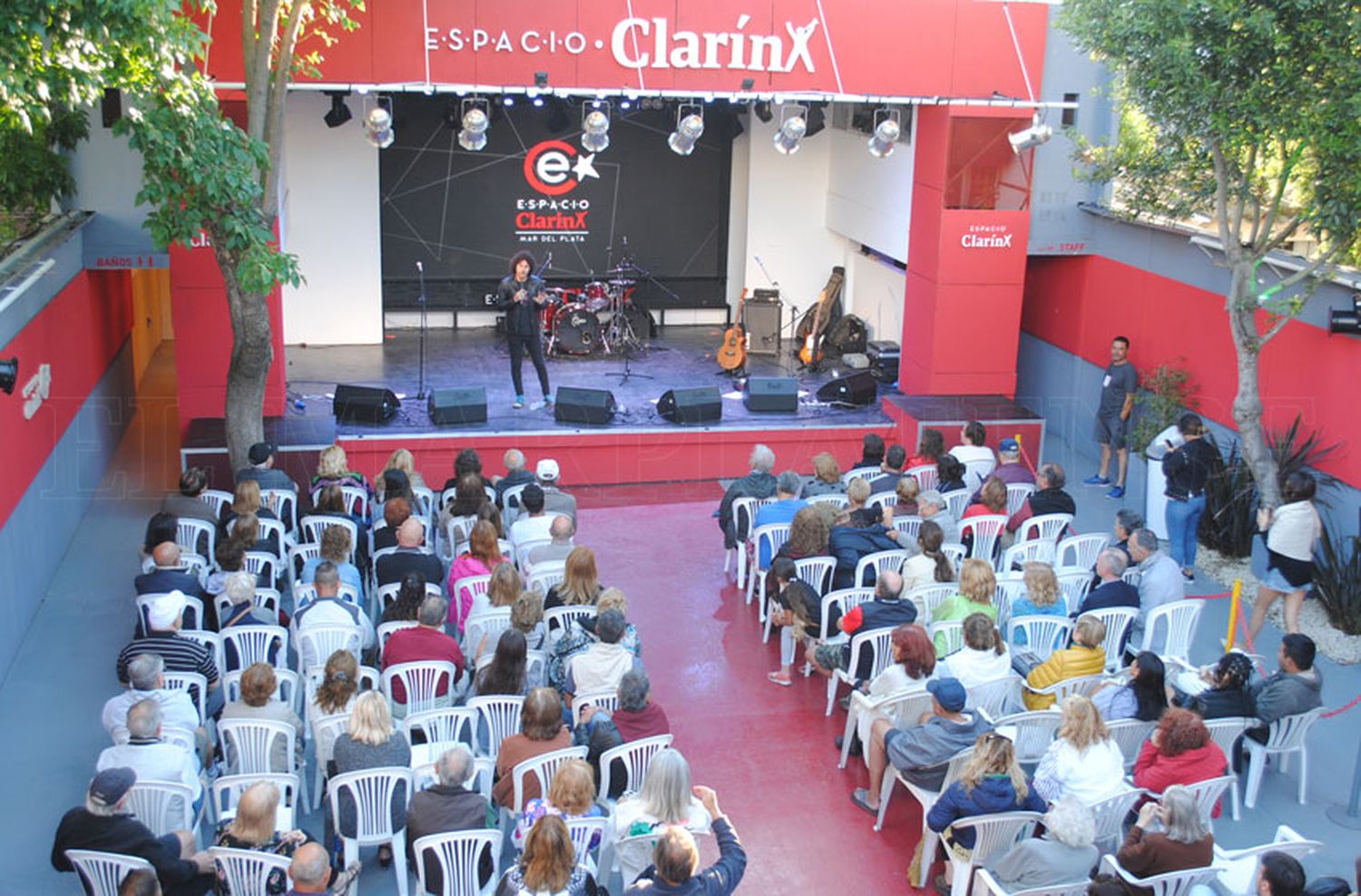 Espectáculos infantiles y homenaje a Soda Stereo en Espacio Clarín