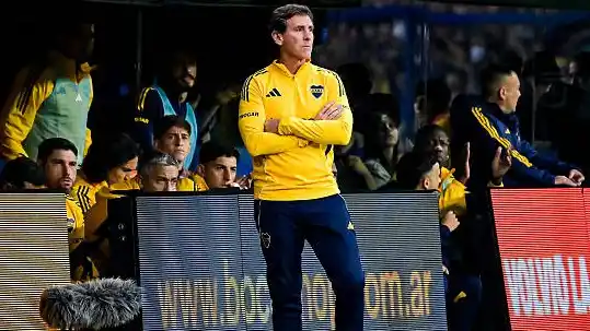 Claudio Úbeda continuará en Boca.