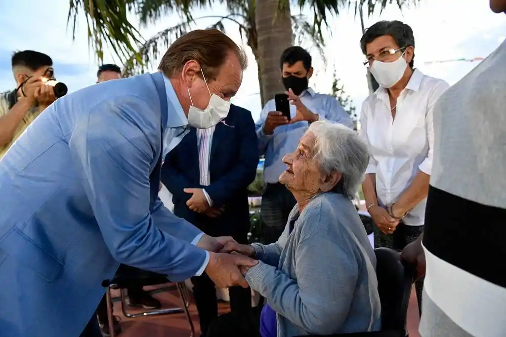 Bordet: �SQue el año que empieza sea un tiempo de reencuentro, de unión y de fe⬝