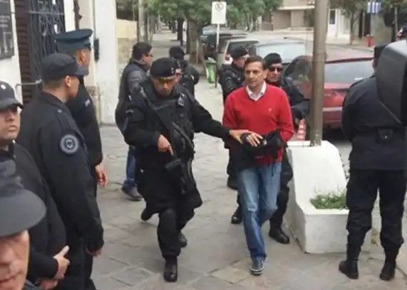 Detienen a juez federal acusado de beneficiar a narcos 