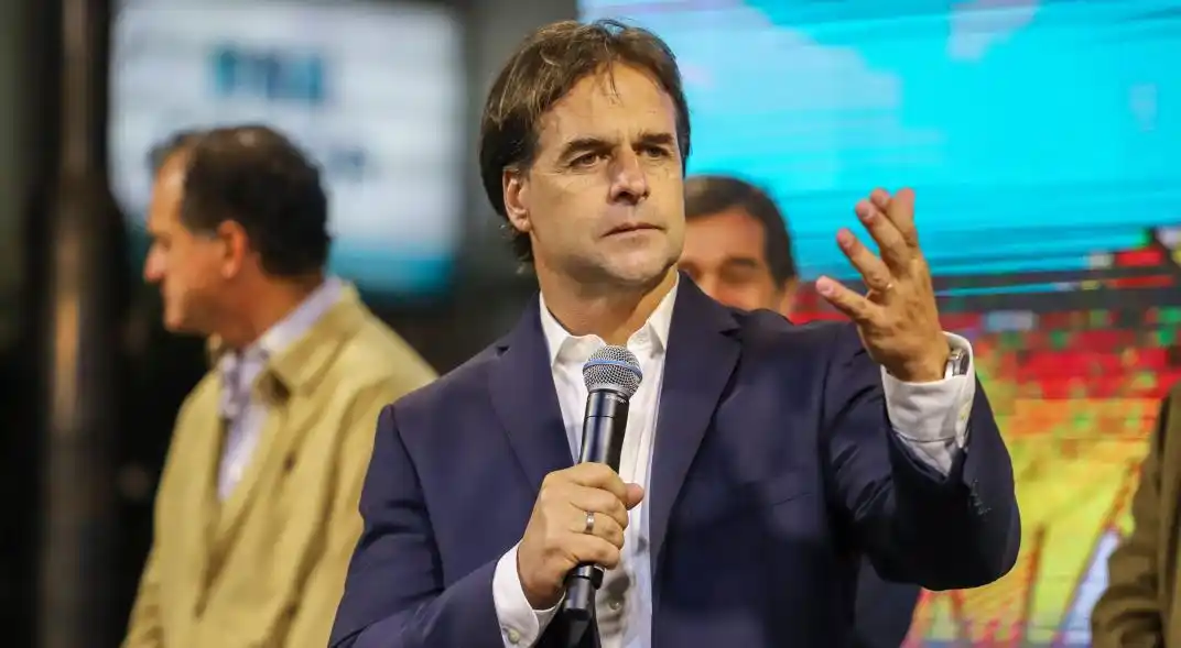 Lacalle Pou anunció que se levanta la emergencia sanitaria en Uruguay