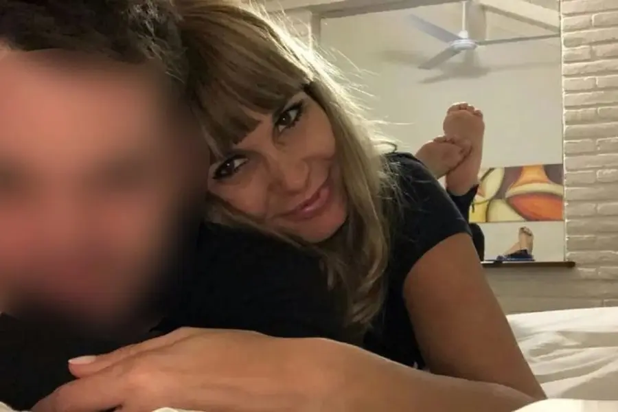 El ex de la azafata detenida por la amenaza de bomba: “Soy solo una víctima en esta historia”