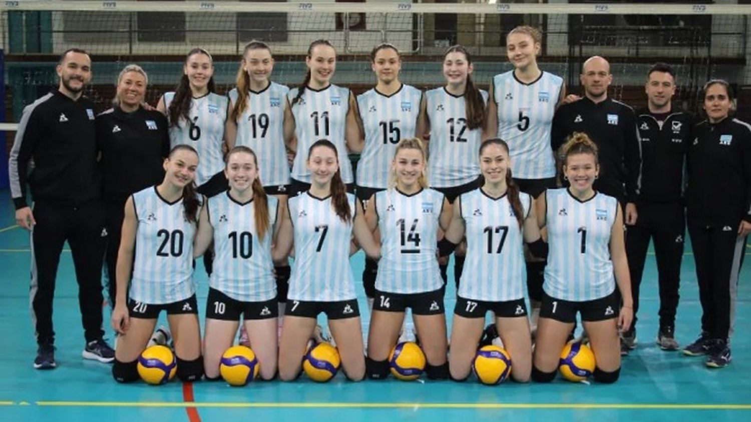 Vóleibol: Un urdinarraense forma parte del cuerpo técnico de Las Panteritas, que disputan el Mundial U19