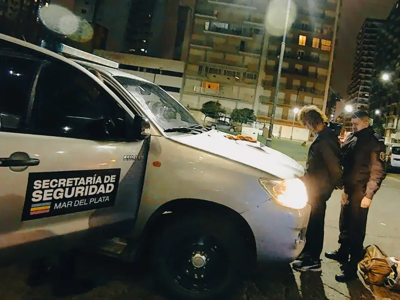 Durante el operativo también se constató que el sujeto se encontraba consumiendo bebidas alcohólicas.