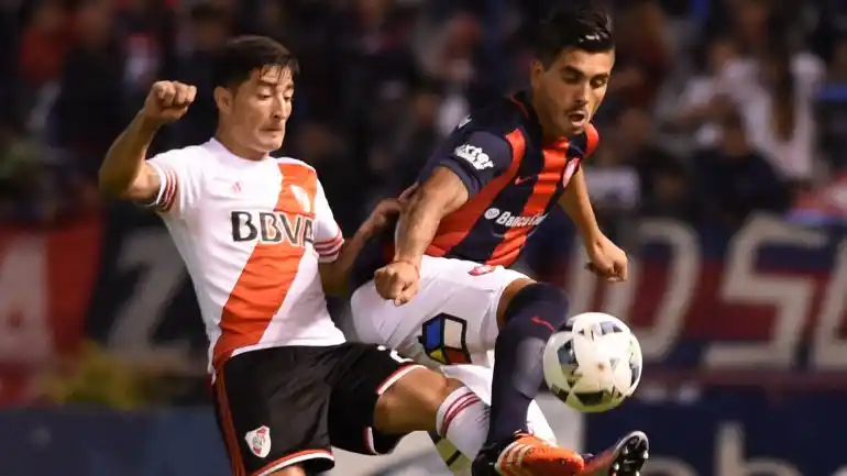 Mar del Plata: River le ganó a San Lorenzo y le dio el título a Independiente