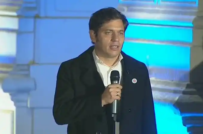 Kicillof encabezó acto por el Día de la Independencia en La Plata: "Los días patrios son para reflexionar"